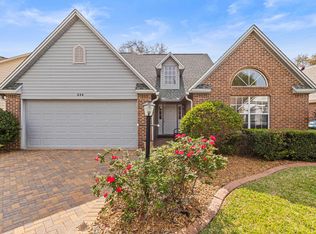 834 Fairway Lakes Dr, Niceville, FL 32578
