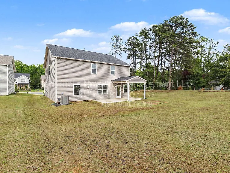 15020 Sycamore Crossing Ct — Photo 33