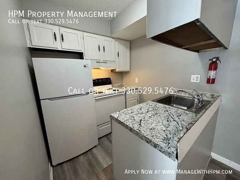 4233 Middlebranch Ave NE #4 — Photo 4