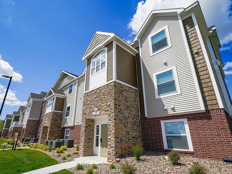 Copper Creek Apartment Homes — Photo 60