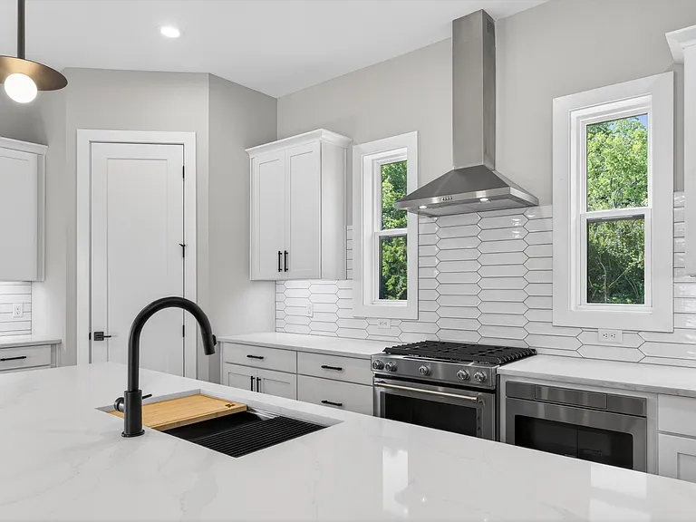 5915 Maxon Ave #B — Photo 46