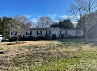135 Carolina Pl, Shelby, NC 28152