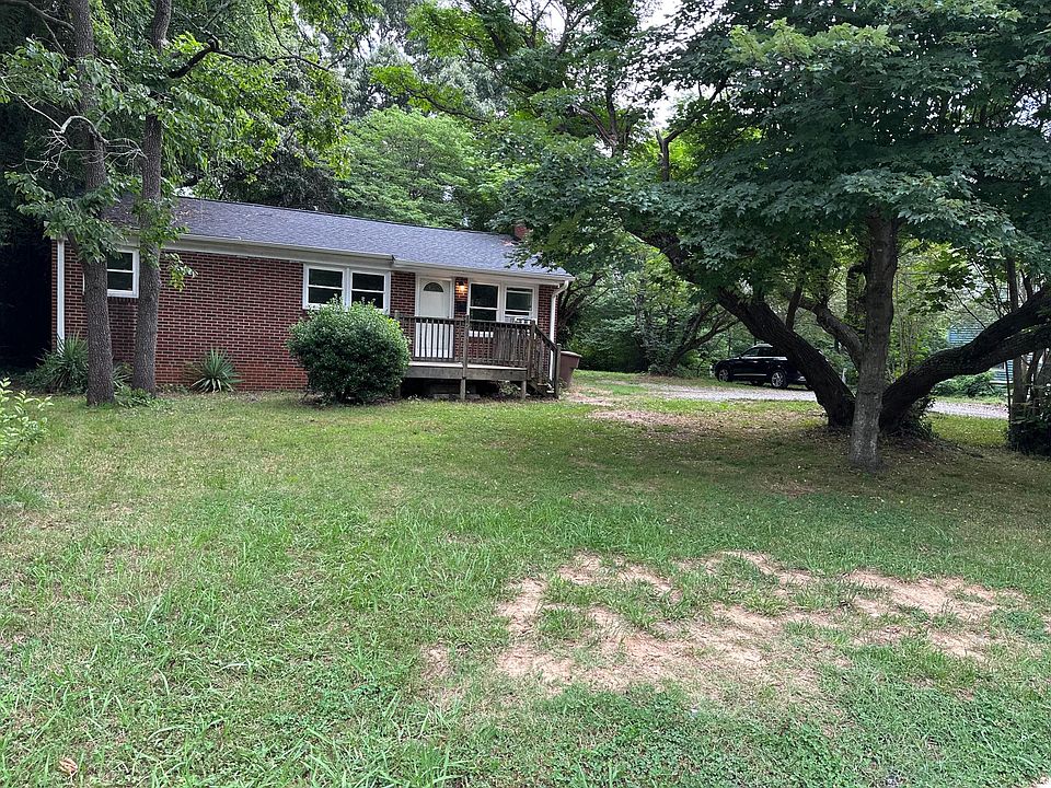 1st image of 208 Lawrence St