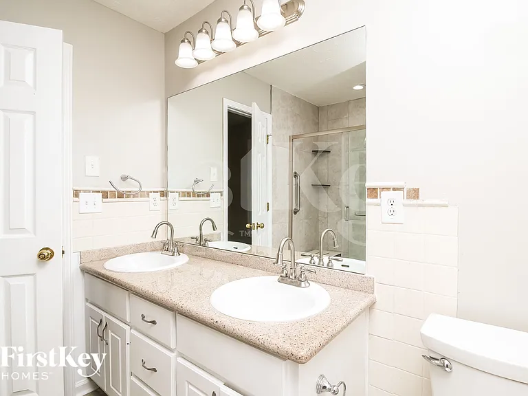 140 Thrasher Rd — Photo 14