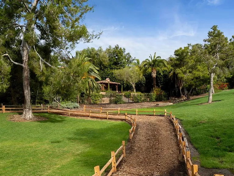 16653 Avenida Molino Viejo — Photo 41