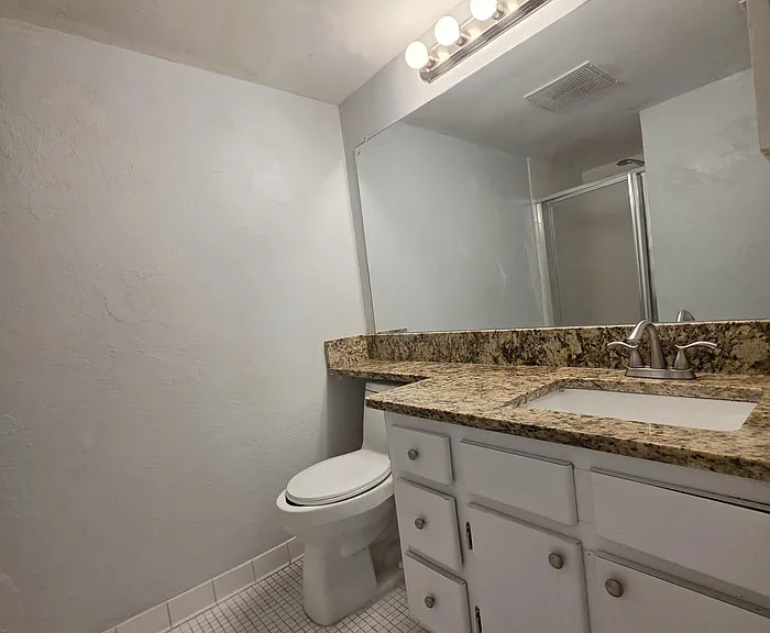 1849 Maravilla Ave #A14 — Photo 18