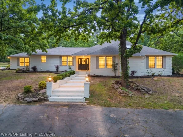 2904 Cedar Valley Dr, Greenwood, AR 72936