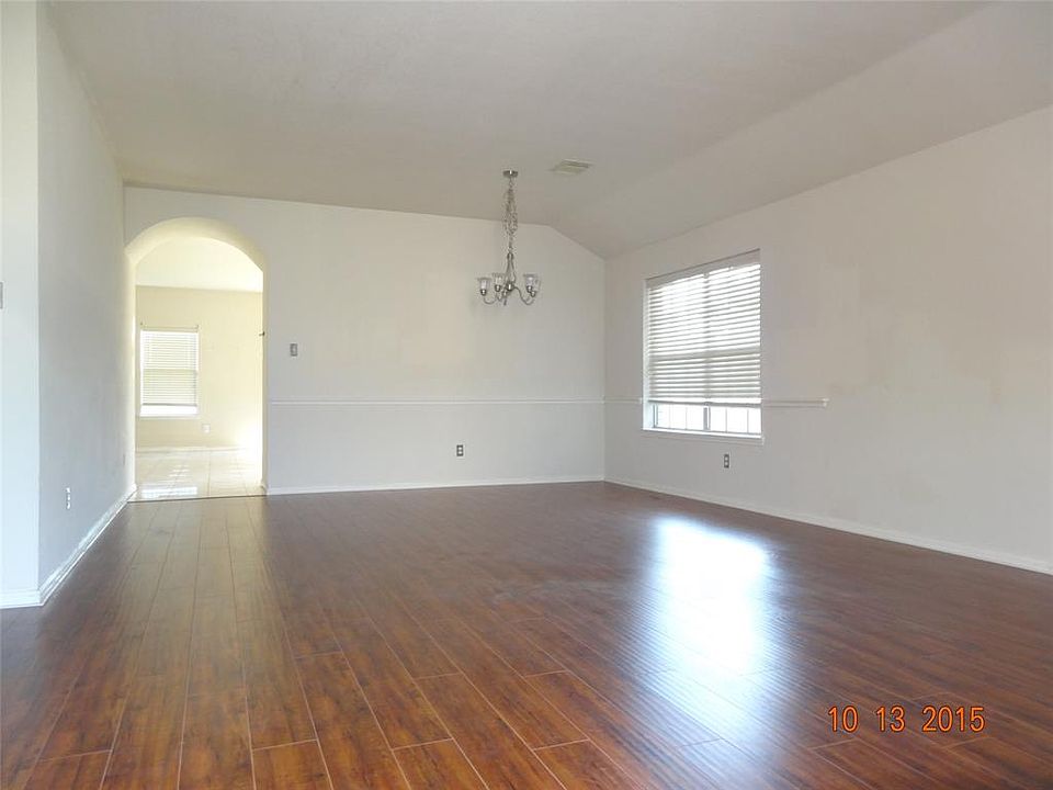 1st image of 9503 Eaglewood Glen Trl