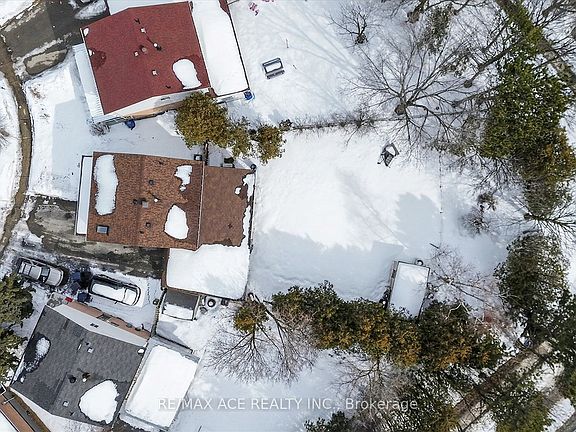 5th image of 49 Winstanly Cres