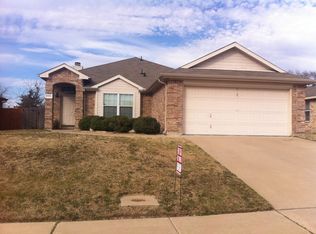 3425 Newgate St, Midlothian, TX 76065