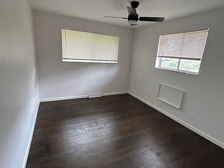 9964 Lorraine Ave — Photo 4