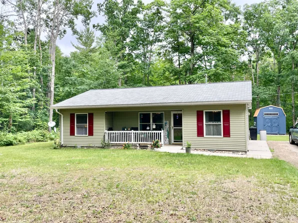 2181 Big Buck Dr, Lewiston, MI 49756