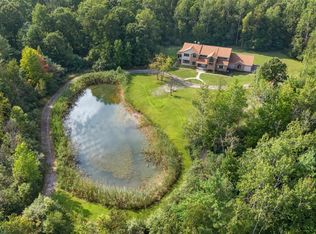 2355 N Perrine Rd, Midland, MI 48642