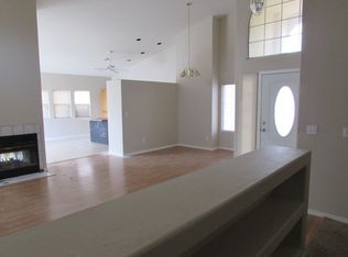 20816 Lakeview Dr, California City, CA 93505