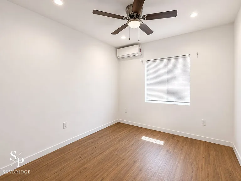 8715 Buckles St #A — Photo 18