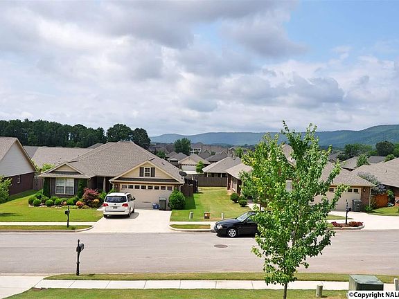 5th image of 6803 Wintercrest Way SE