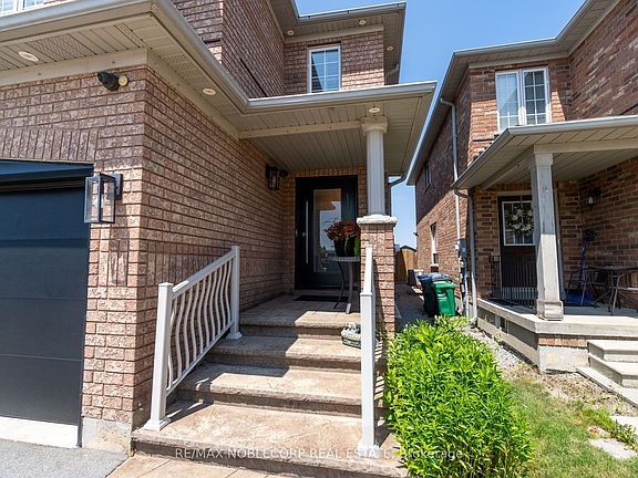 5th image of 111 Emily Carr Cres