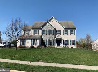 4 Camelot Way, Harleysville, PA 19438