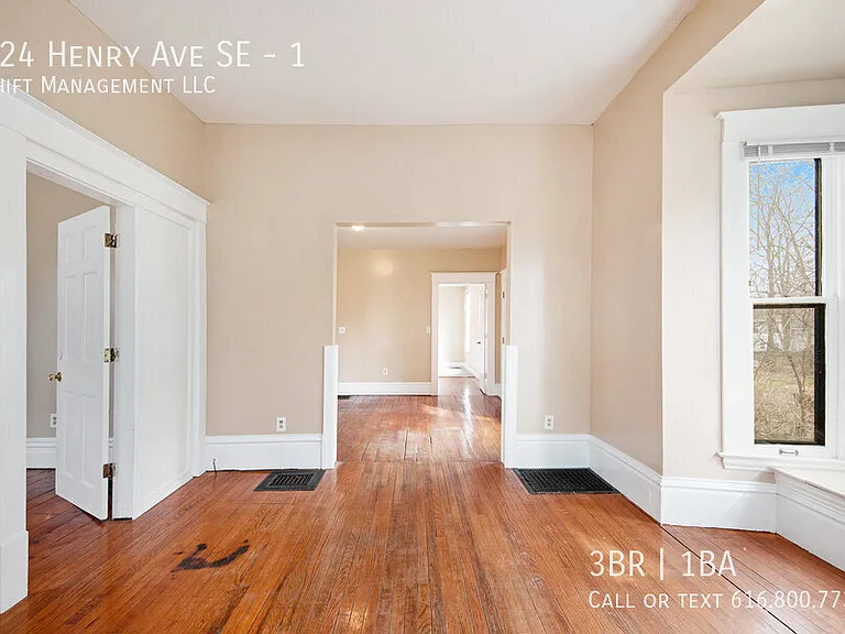 424 Henry Ave SE #1 — Photo 13