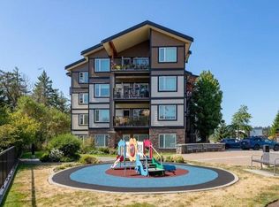290 Wilfert Rd #305, View Royal, BC V9C 0H6