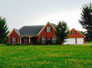 5585 Feathers Chapel Dr, Somerville, TN 38068