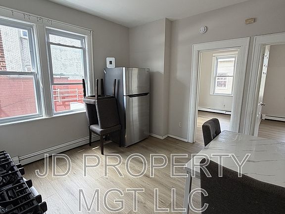 2nd image of 341-343 Palisade Ave #2B