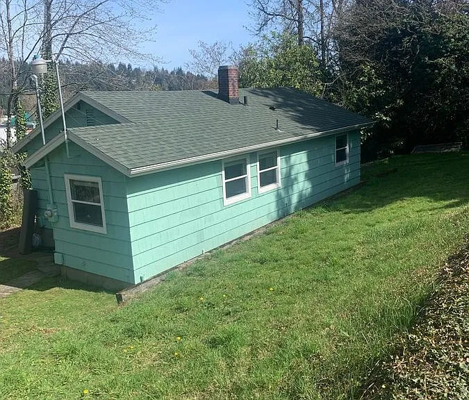 2828 SW California St — Photo 1