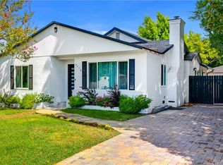 5716 Mammoth Ave, Van Nuys, CA 91401
