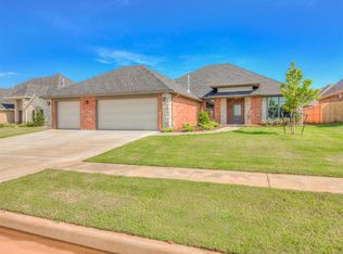 905 NW 186th St, Edmond, OK 73012