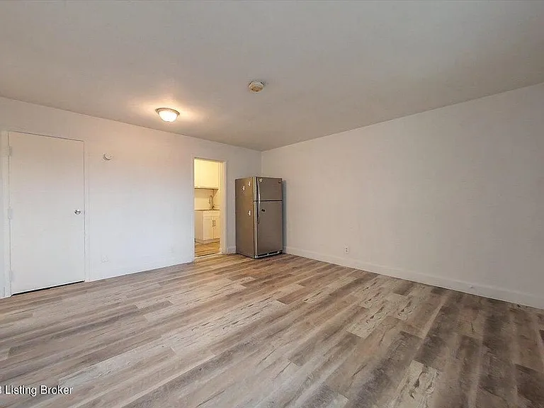 3320 Bardstown Rd #V17 — Photo 2