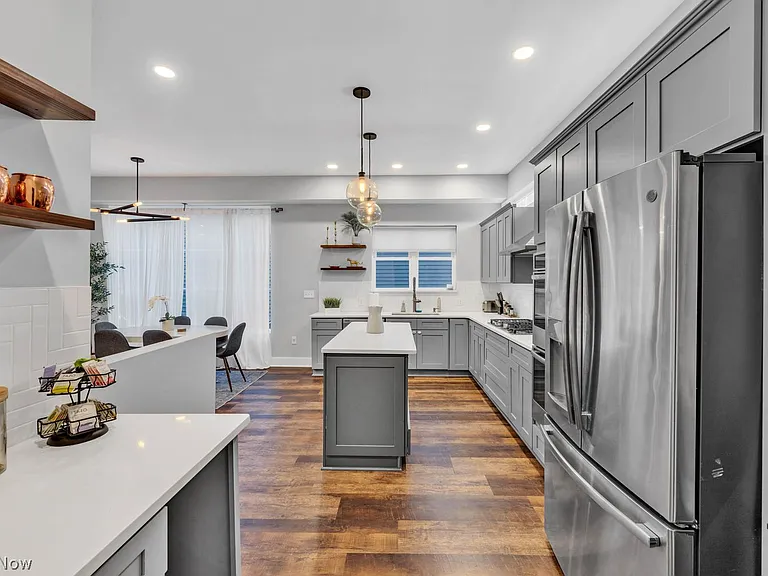 2702 Bridge Ave — Photo 12