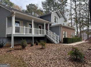 305 Daileys Plantation Dr, McDonough, GA 30253