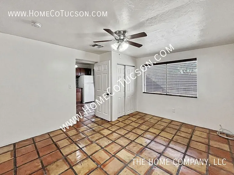4564 E Seneca St — Photo 21