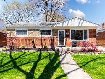 20407 Ardmore Park Dr, Saint Clair Shores, MI, 48081