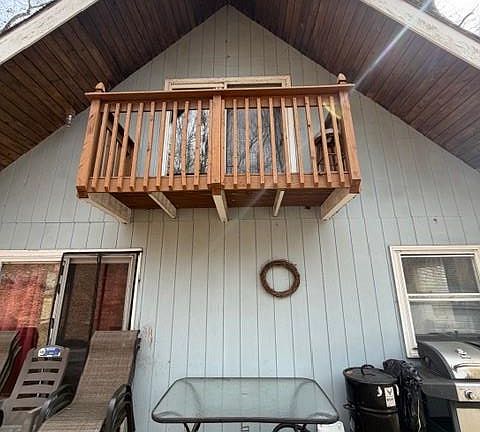 4th image of 120 Swallow Court