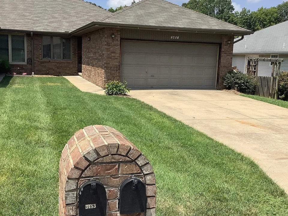 3451 S Parkmont Ct