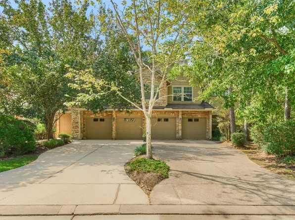 87 Woodlily Place, The Woodlands, TX 77382