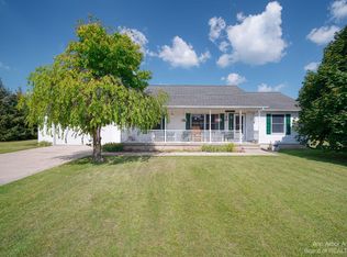 3568 Roberts Meadows Dr N, Tecumseh, MI