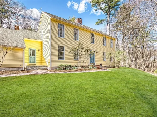 216 Winter St, Hopkinton, MA 01748