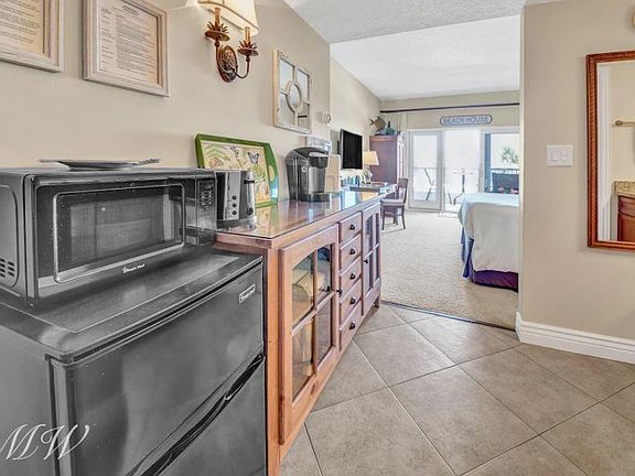 3rd image of 259 Sandcastles Ct
