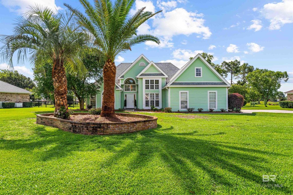 9330 Fairway Dr, Foley, AL