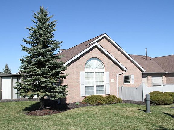 2nd image of 4991 Meadow Run Dr