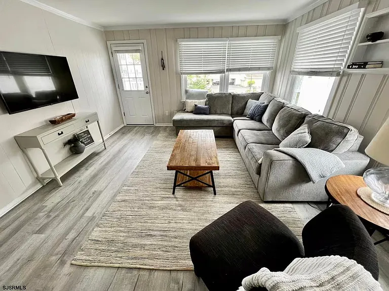 512 West Ave #C — Photo 7
