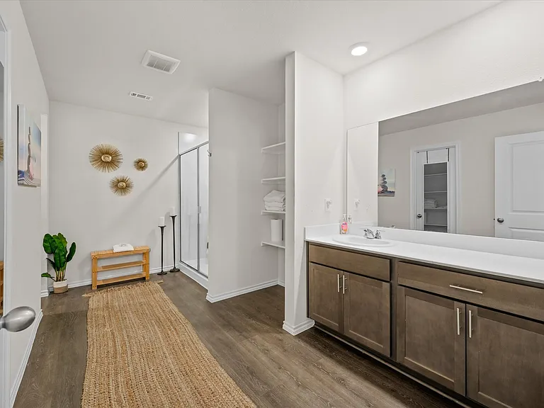 287 Thoroughbred St — Photo 11