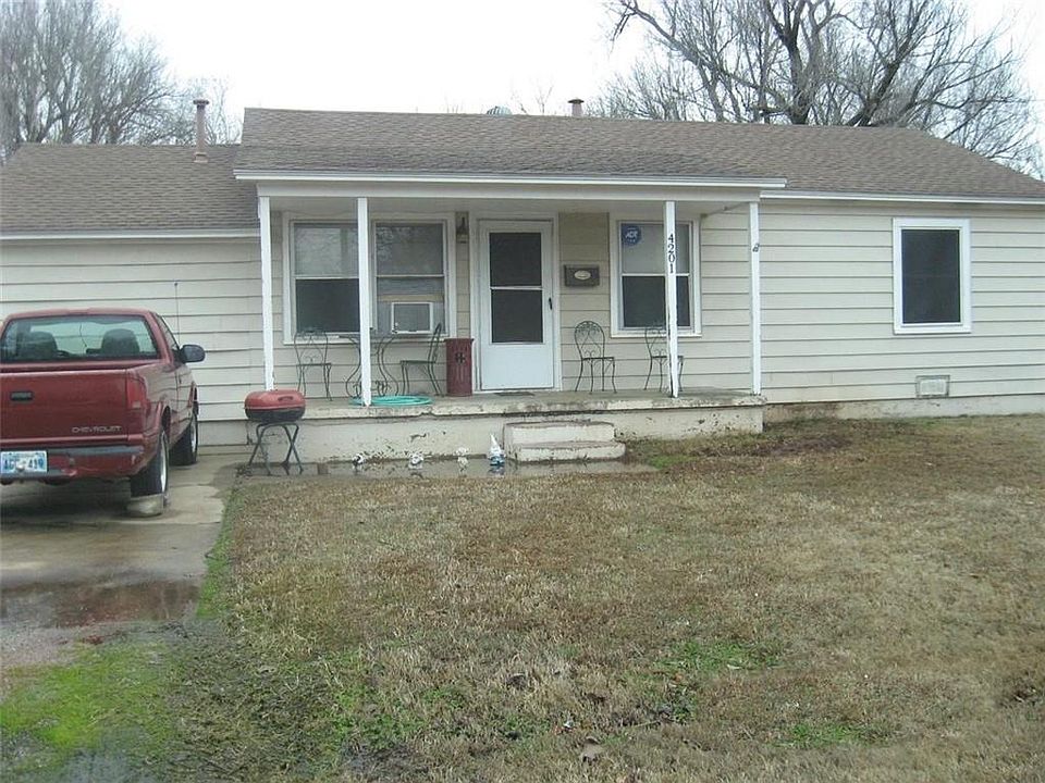 1st image of 4201 SE 43rd St