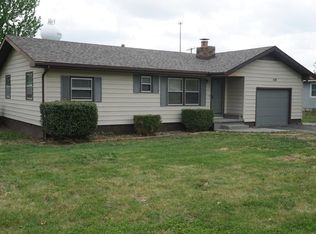 320 N Dogwood St, Strafford, MO 65757