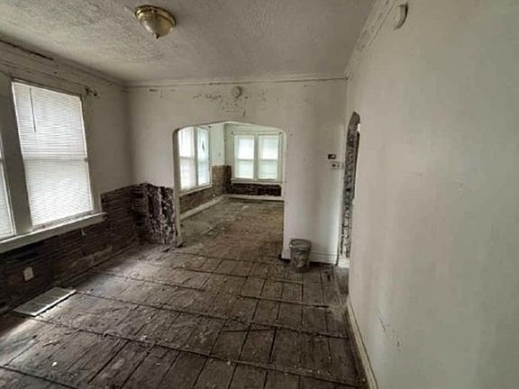 5th image of 10731 S Eggleston Ave