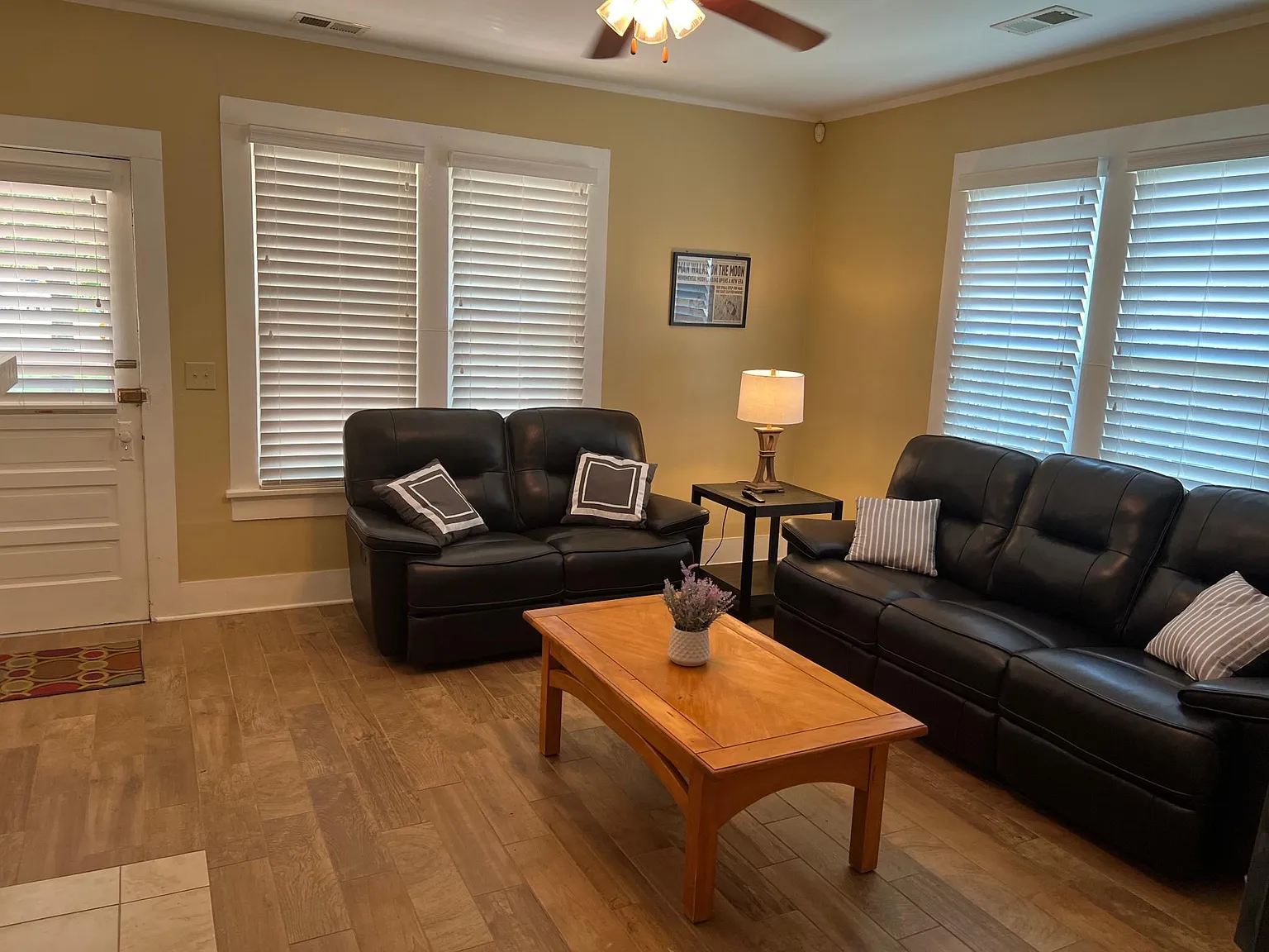 105 Hillcrest St — Photo 3