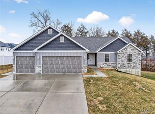 506 Hickory Knoll Dr, Troy, MO 63379