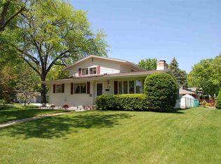 209 Kings Row, Monona, WI 53716
